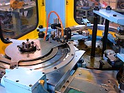 proimages/products/Can-making-machine/Automatic-end-curler/S-D32/S-D32_2.jpg proimages/products/Can-making-machine/Automatic-end-curler/S-D32/S-D32_2.jpg