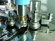 proimages/products/Food-Canning-Machinery/Automatic-seamer/S-C85_2.jpg