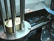 proimages/products/Food-Canning-Machinery/Automatic-seamer/S-C85_3.jpg